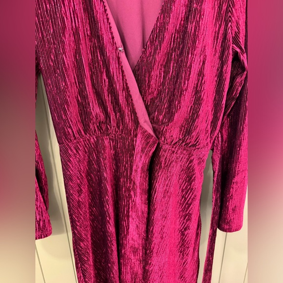 ADELYN RAE red velvet dress - Picture 4 of 6